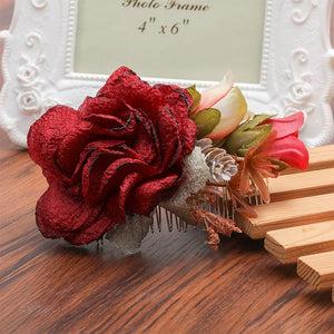 Peigne fleurs de mariée rouge